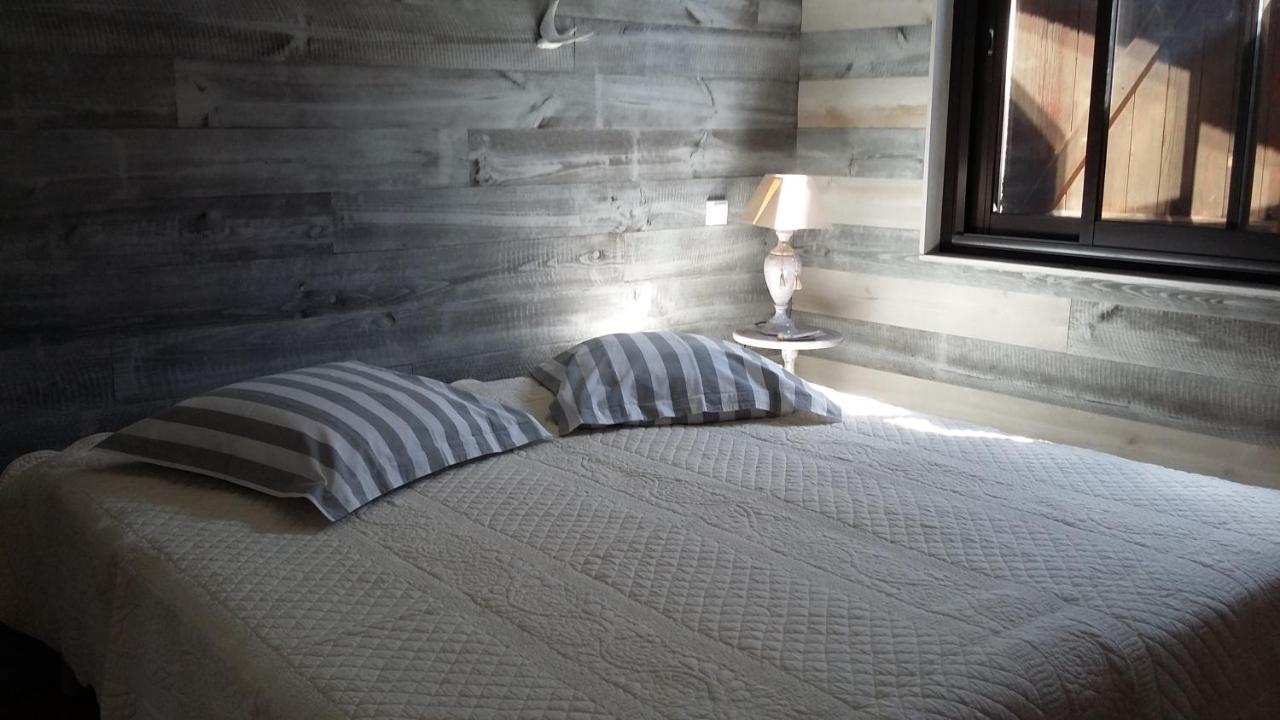 A Clair Matin Apartment Estang Bagian luar foto